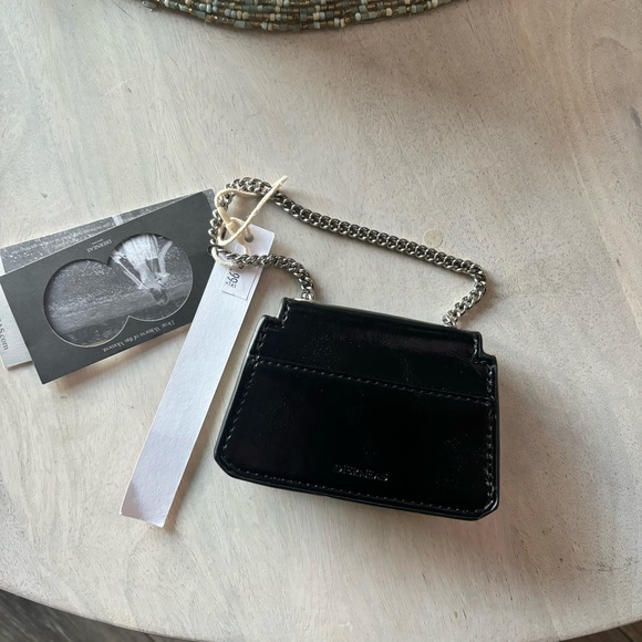 NWT Dierneas Black & Whiter Vegan Leather Micro Bag w/Long Shoulder Chain - Picture 3 of 7